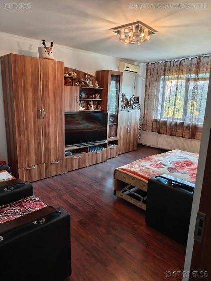 Apartament cu 2 camere decomandat în Apărătorii Patriei