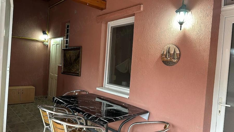 Casă cu 2 camere cu Teren 300 Mp în Dâmbovița