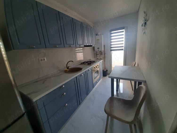 Garsonieră decomandată în Uverturii