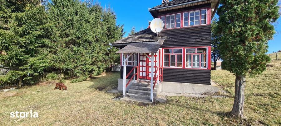 Cabana lemn cu mansarda + teren 2000MP - 6