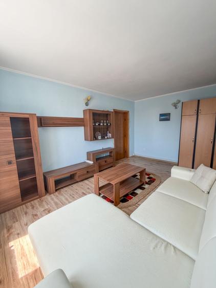 Apartament cu 2 camere semidecomandat în Năvodari Tabără