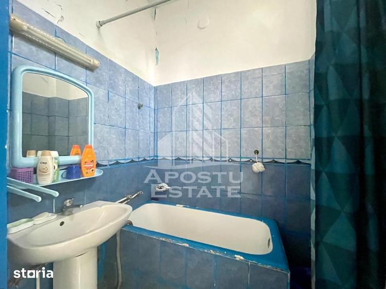 Apartament cu 2 camere decomandat în Drăgășani