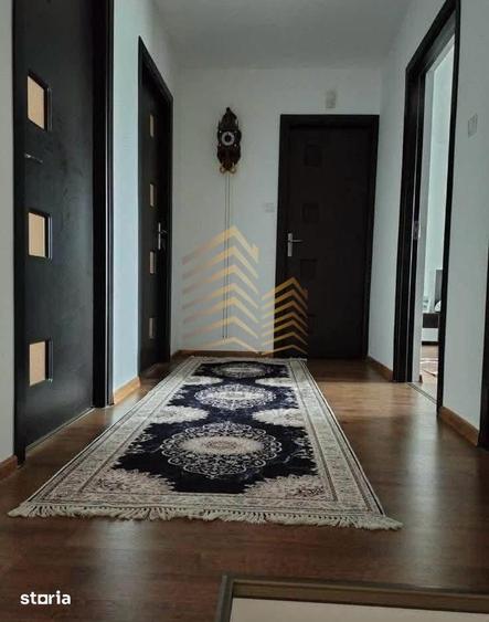 Casă cu 3 camere cu Teren 300 Mp în Central