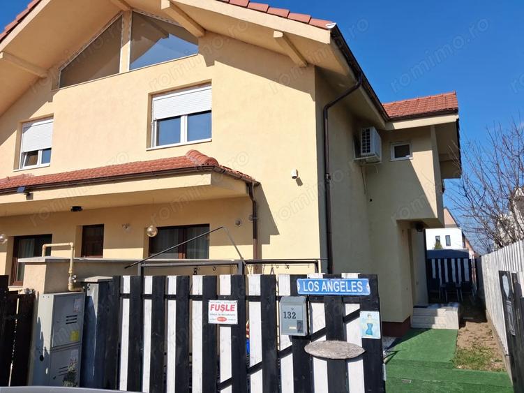 Casă cu Canalizare în Semicentral