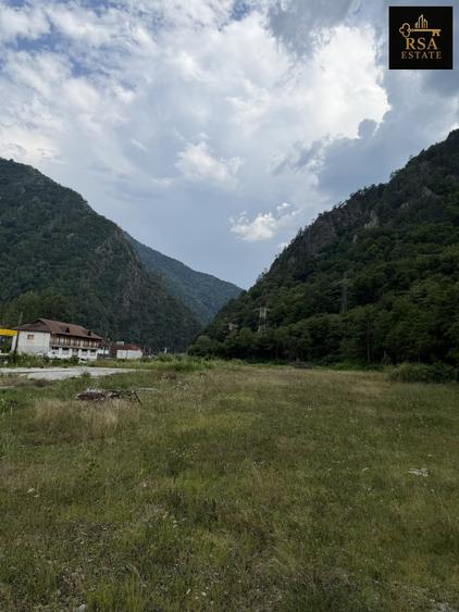 Teren Construcții intravilan de 13500 mp, în Brezoi