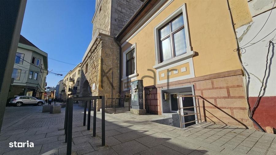 Spațiu comercial, de 18 mp, în Central