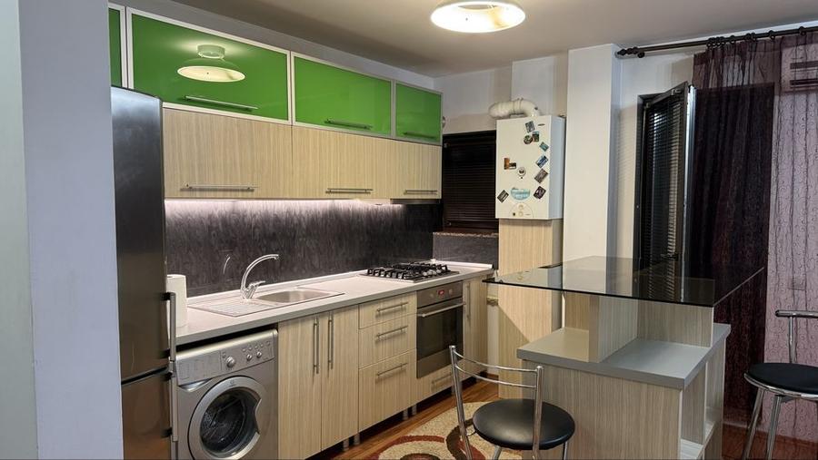 Apartament cu 2 camere semidecomandat în Mihai Bravu