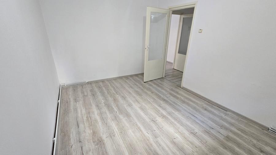 Vand apartament 2 camere in Deva, zona I. Traian, parter, - 8