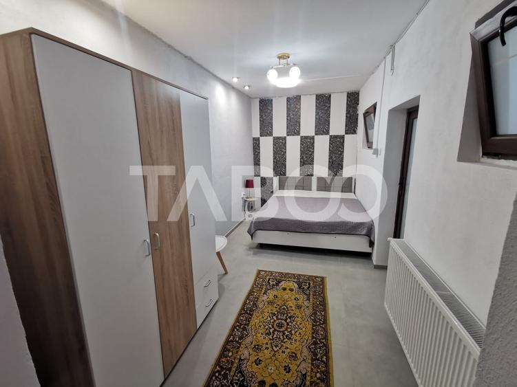 Apartament cu 2 camere nedecomandat, mobilat în Orașul de Jos