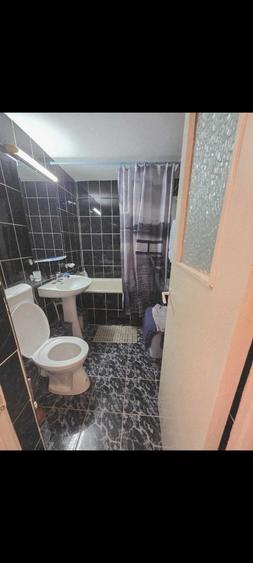 Apartament cu 3 camere în Mărăști