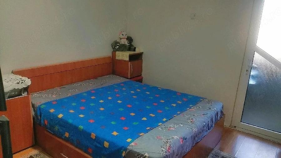 Garsonieră decomandată în Central