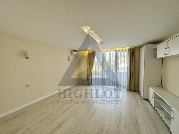 Duplex cu 7 camere cu Piscina în Pipera