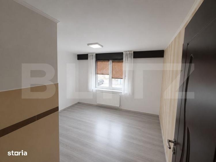 Spațiu comercial, de 100 mp, în Bârla
