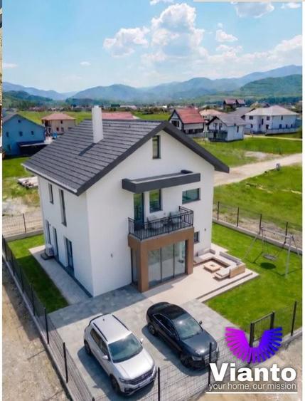 Casă individuală cu 4 camere cu Canalizare în Exterior Sud