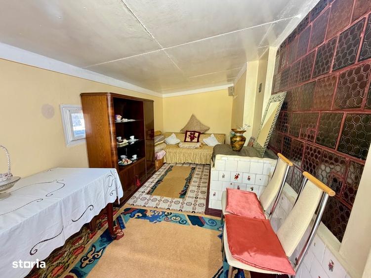 Casă cu 3 camere cu Teren 1700 Mp în Negri