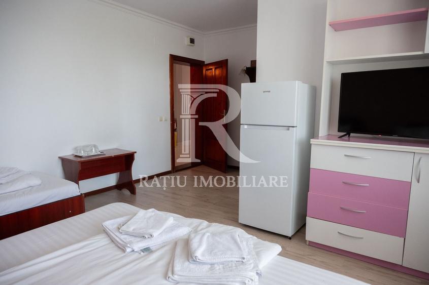 Casă cu 18 camere cu Canalizare în Sânmartin