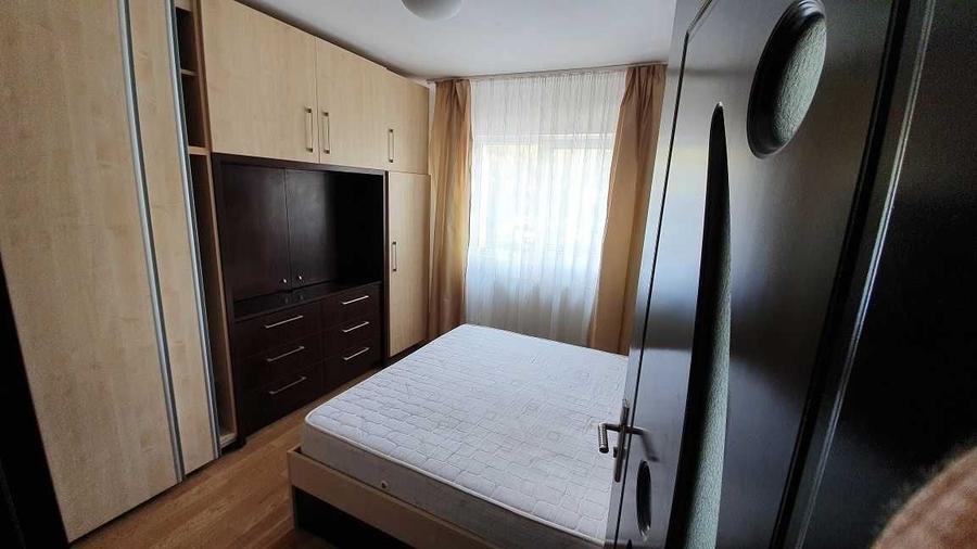 Apartament cu 2 camere decomandat, mobilat în Est