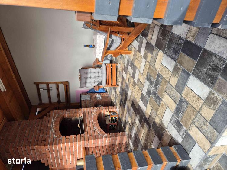 Casă cu 4 camere cu Teren 500 Mp în Coman