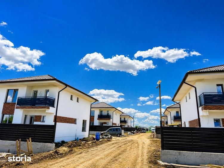 Casă cu 4 camere cu Teren 405 Mp în Dragomirești-Deal