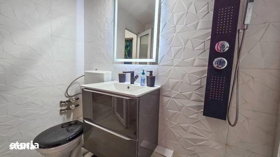 Apartament cu 2 camere semidecomandat în Tineretului