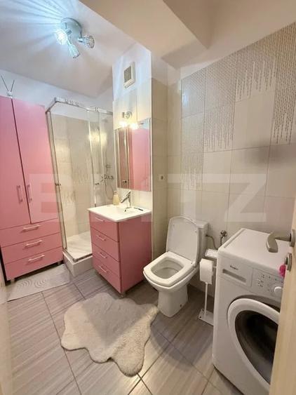 Apartament cu 2 camere semidecomandat, mobilat în Mărăști