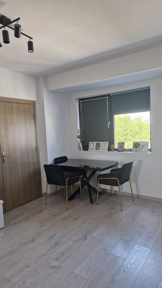 Apartament cu 2 camere decomandat în Lipovei