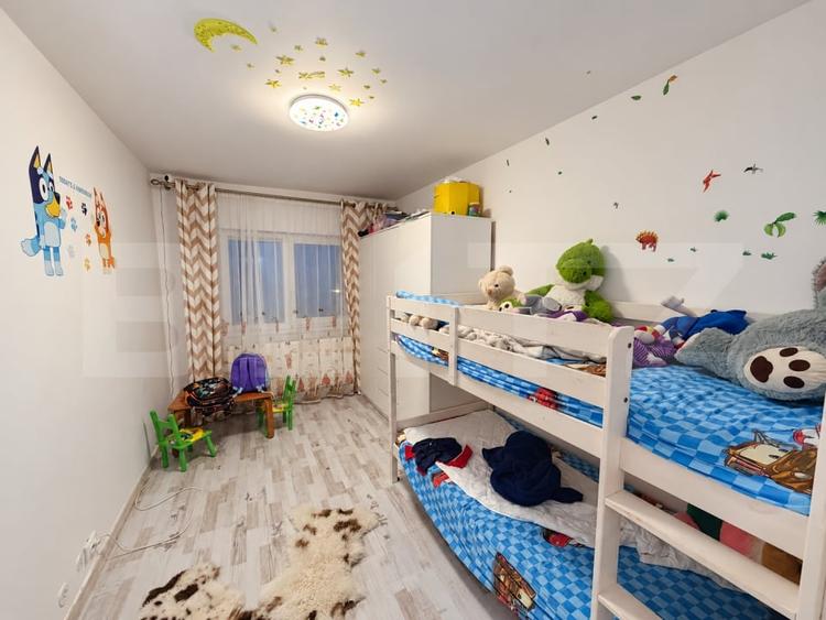 Apartament cu 3 camere decomandat, mobilat în Frumoasa