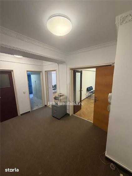 Apartament cu 2 camere decomandat în Centrul Civic