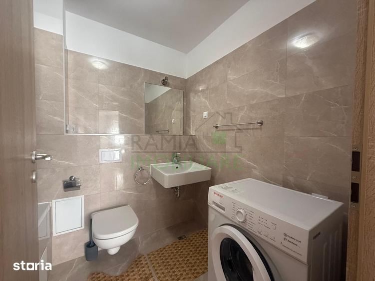 Apartament cu 3 camere decomandat, mobilat în Tractorul