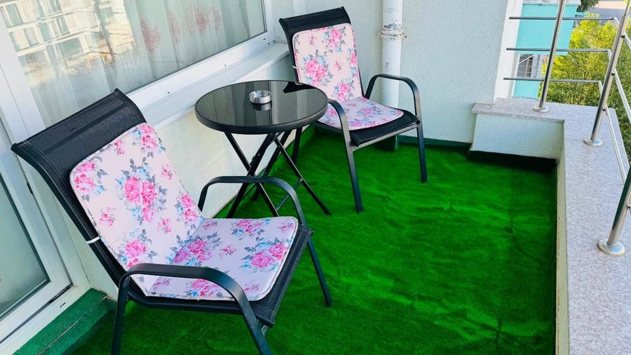 Apartament cu 2 camere semidecomandat, mobilat în Nord