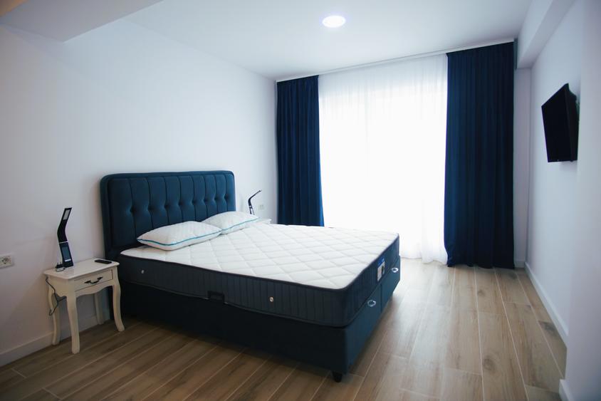 Apartament cu 2 camere semidecomandat în 13 Septembrie