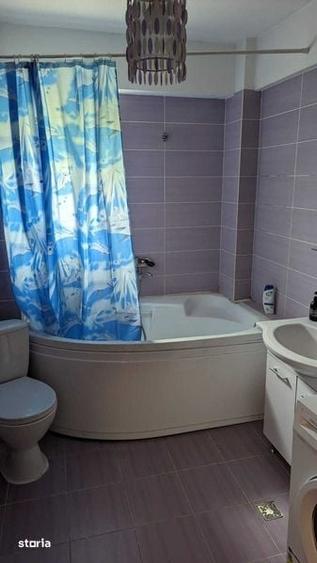 Apartament cu 2 camere în Micro 3