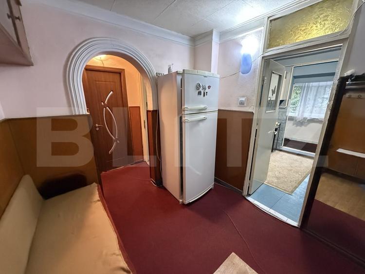 Apartament cu 2 camere decomandat, mobilat în Nicolina