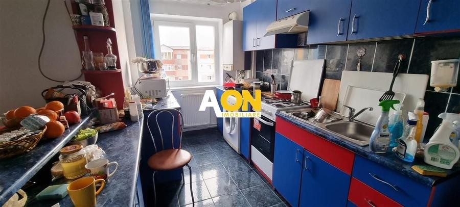 Apartament cu 2 camere decomandat, mobilat în Cetate — fotografia 3