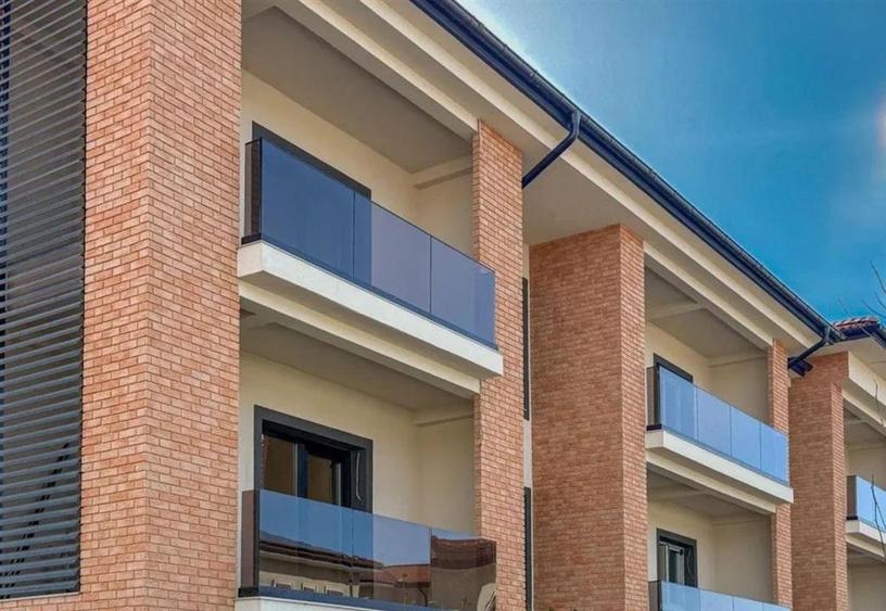 Apartament 2 camere, tip 2, disponibil pe etajul 1 si 2 - Galata - ESQ Village 3 - 5