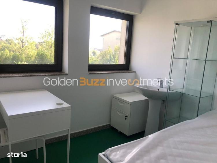 Casă cu 4 camere cu Teren 3000 Mp în Central