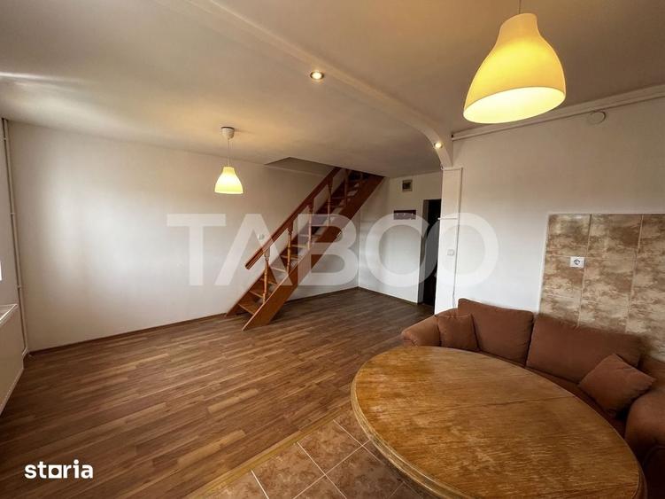 Apartament cu 2 camere decomandat în Ștrand