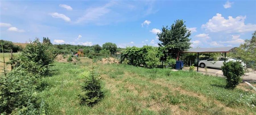Casă individuală cu 3 camere cu Teren 3100 Mp în Șura Mică