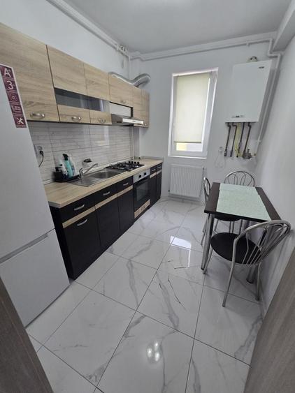 Apartament cu 2 camere decomandat, mobilat în Moșnița Nouă