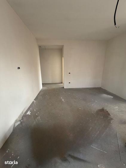 Casă cu 3 camere cu Teren 500 Mp în Central