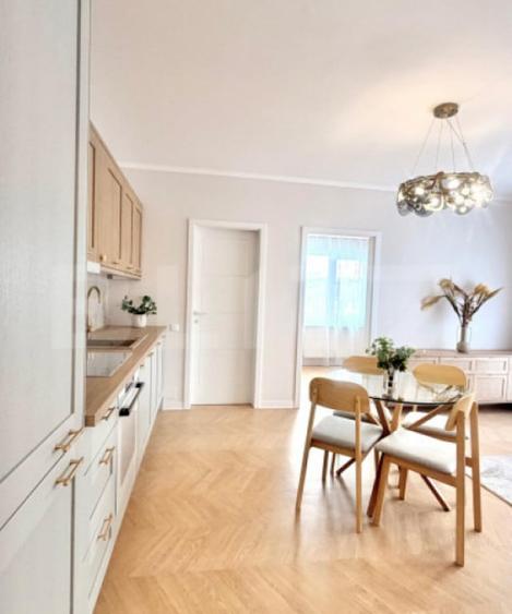 Apartament nou, semidecomandat, 3 camere, parcare subterana, - 6