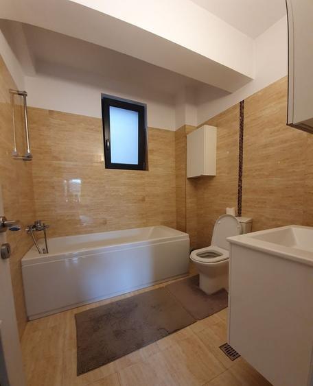 Apartament cu 3 camere decomandat, mobilat în Domenii