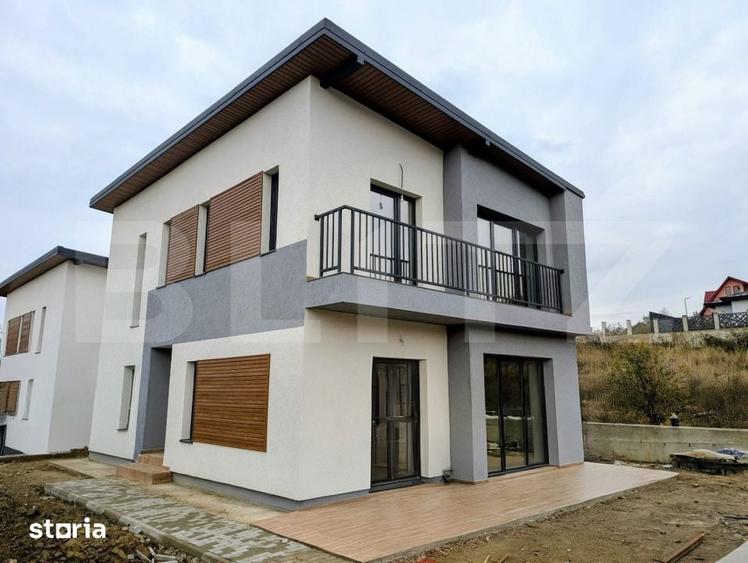 Casă cu 4 camere cu Teren 250 Mp în Bârnova