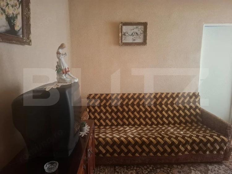 Apartament cu 2 camere semidecomandat în Micro 5
