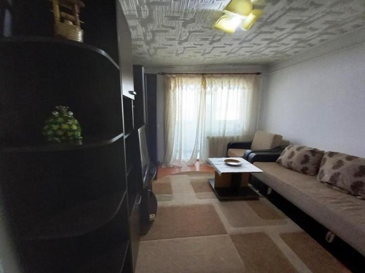 Apartament cu 2 camere decomandat, mobilat în Vest