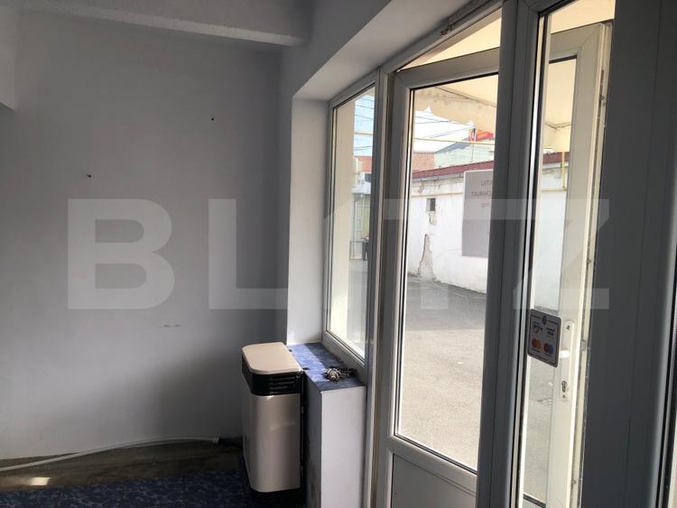Spațiu comercial, de 26 mp, în Central