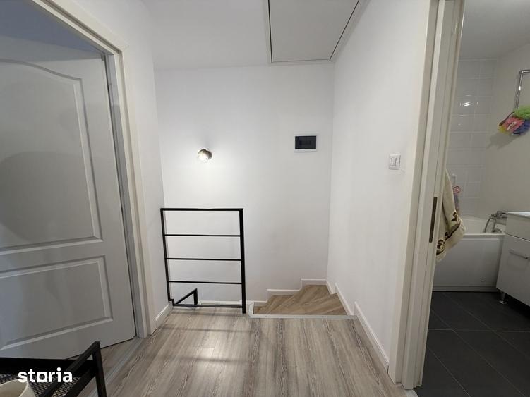 Casă cu 3 camere cu Teren 100 Mp în Central