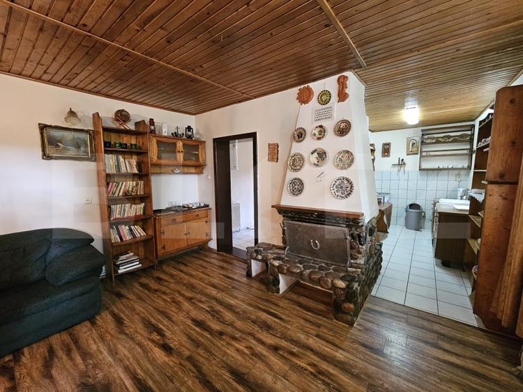 Hotel/Pensiune, de 223 mp, în Botești (Câmpeni)