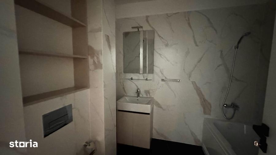 Apartament cu 3 camere, mobilat în Central