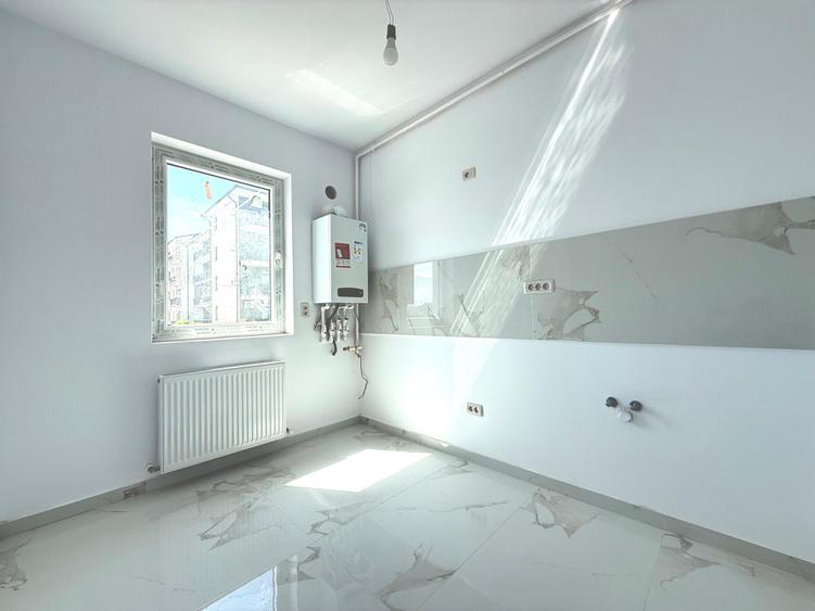 Apartament cu 3 camere decomandat în Dobroești